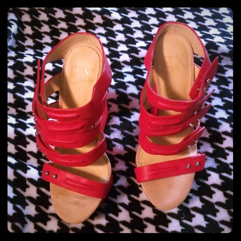 GX by Gwen Stefani Arisu Red Wedge Sandals 6.5